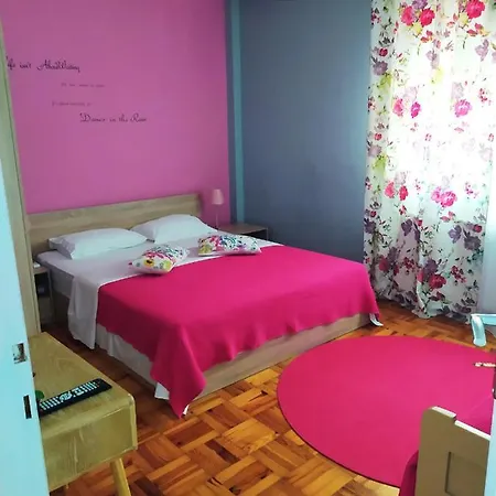 Lägenhet George's Old House Thessaloníki